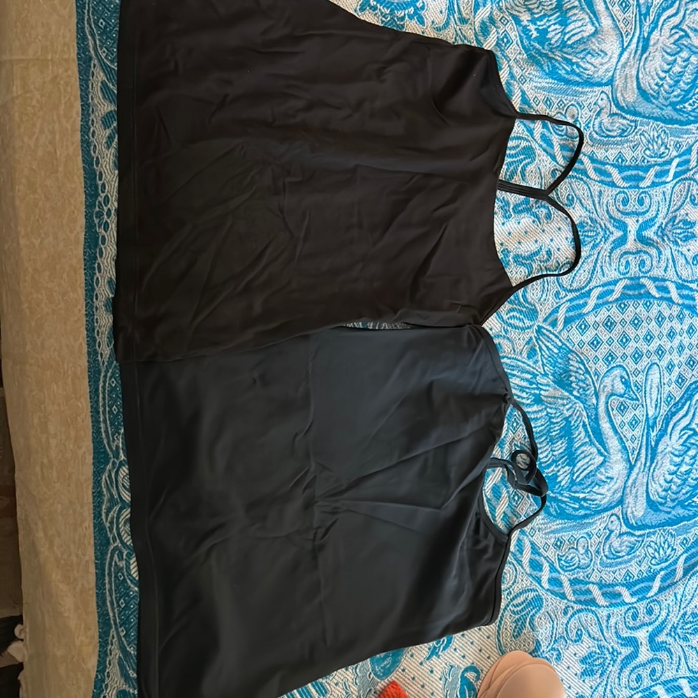 Set off two tank top